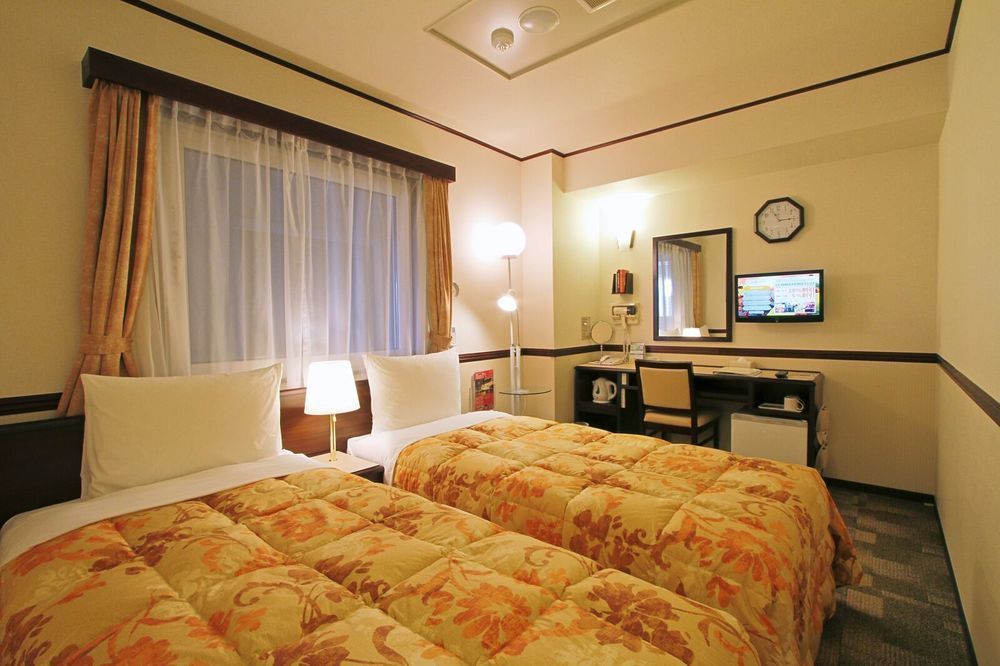 Toyoko Inn Tokyo Yamanote Sen Otsuka Eki Kita Guchi No 2 Exterior foto